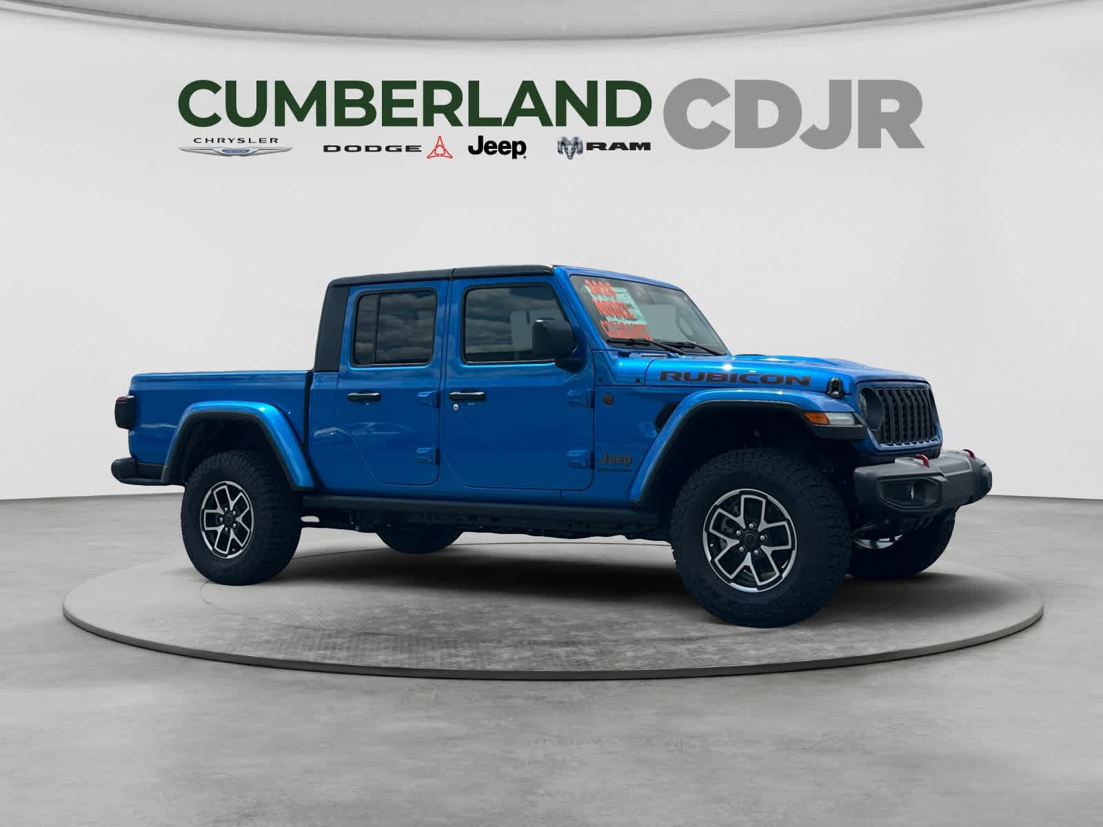 New 2025 Jeep Gladiator Rubicon w/ Safety Group AWD/4WD image 8