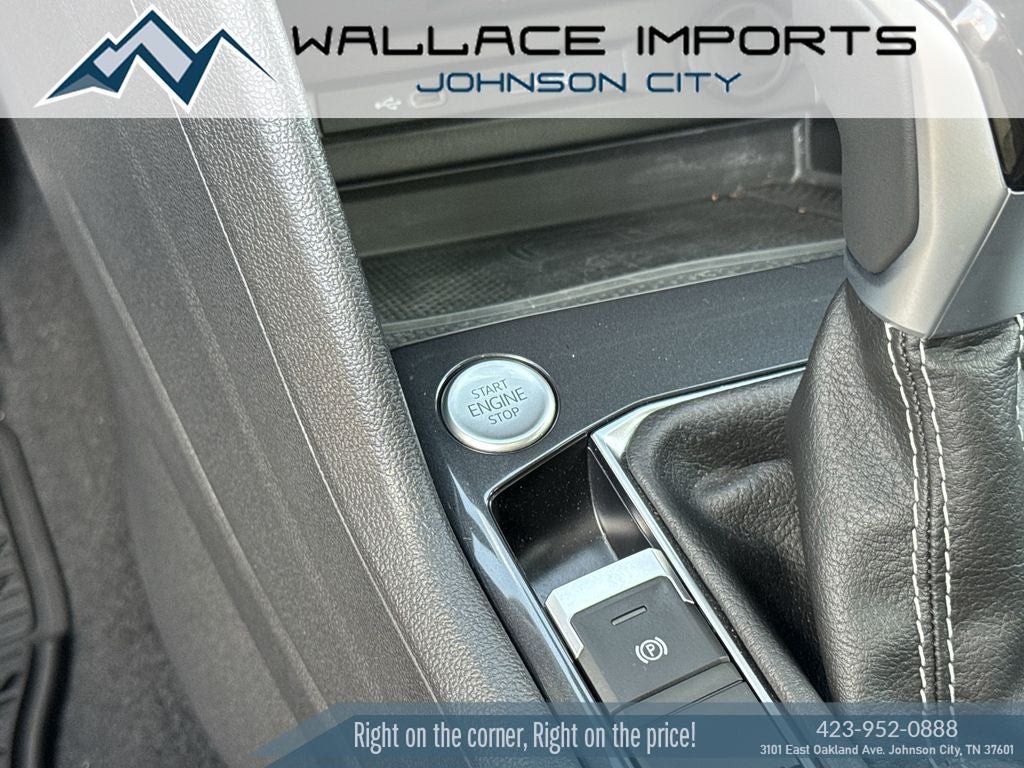 Certified 2024 Volkswagen Tiguan SEL R-Line AWD/4WD image 23