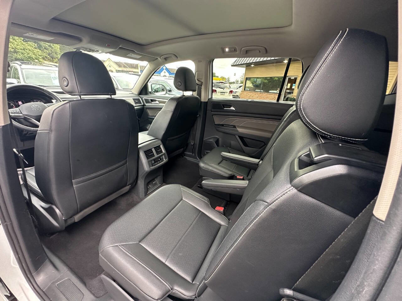 Used 2021 Volkswagen Atlas SE image 26