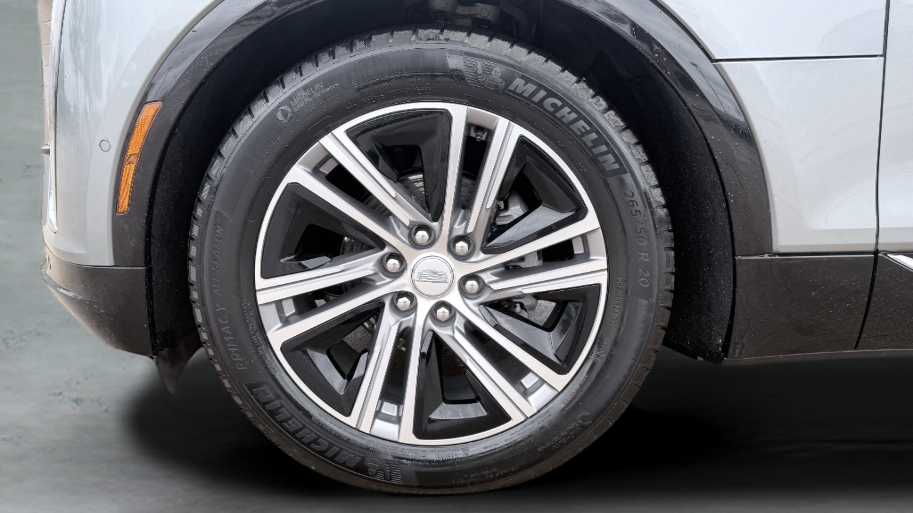 Used 2024 Cadillac Lyriq Luxury image 18