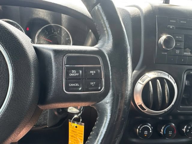 Used 2012 Jeep Wrangler Unlimited Sahara w/ Connectivity Group AWD/4WD image 19