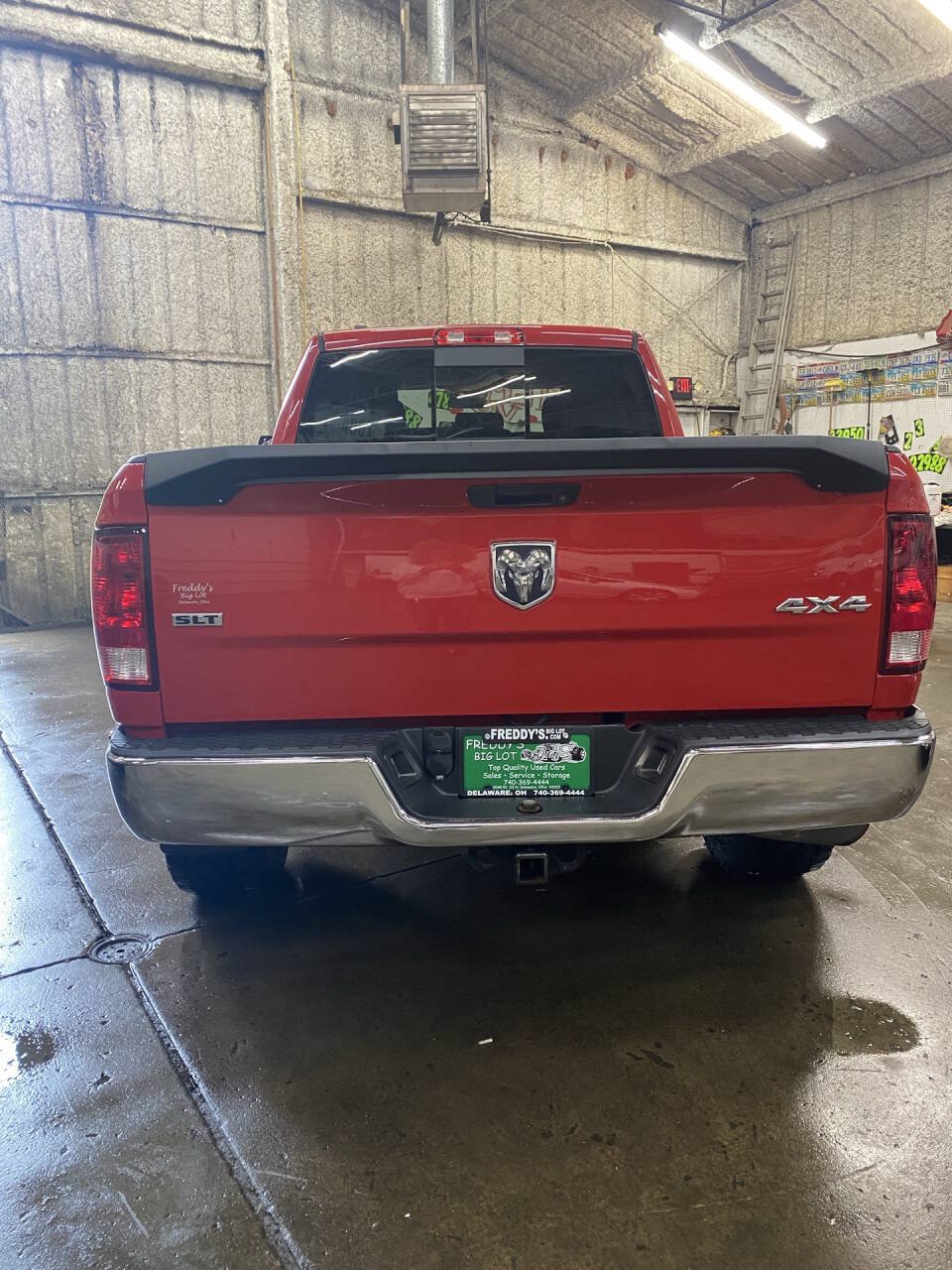 Used 2017 RAM 1500 Classic SLT AWD/4WD image 4