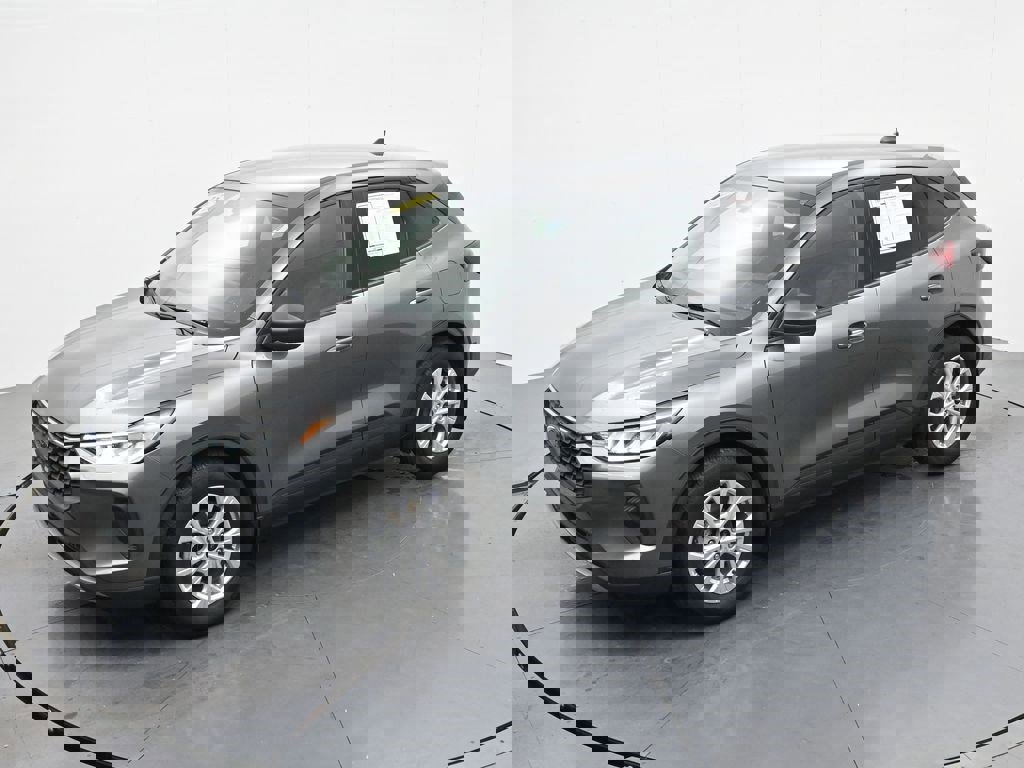 Used 2025 Ford Escape Active w/ Tech Pack #1 image 17