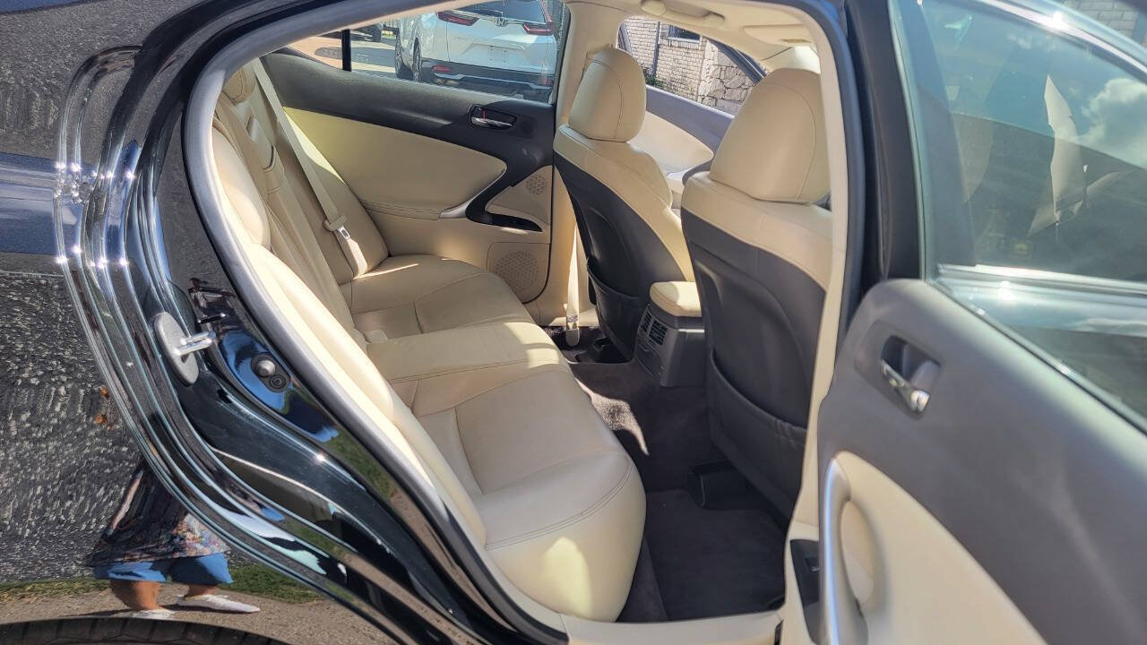 Used 2010 Lexus IS 250 RWD image 21
