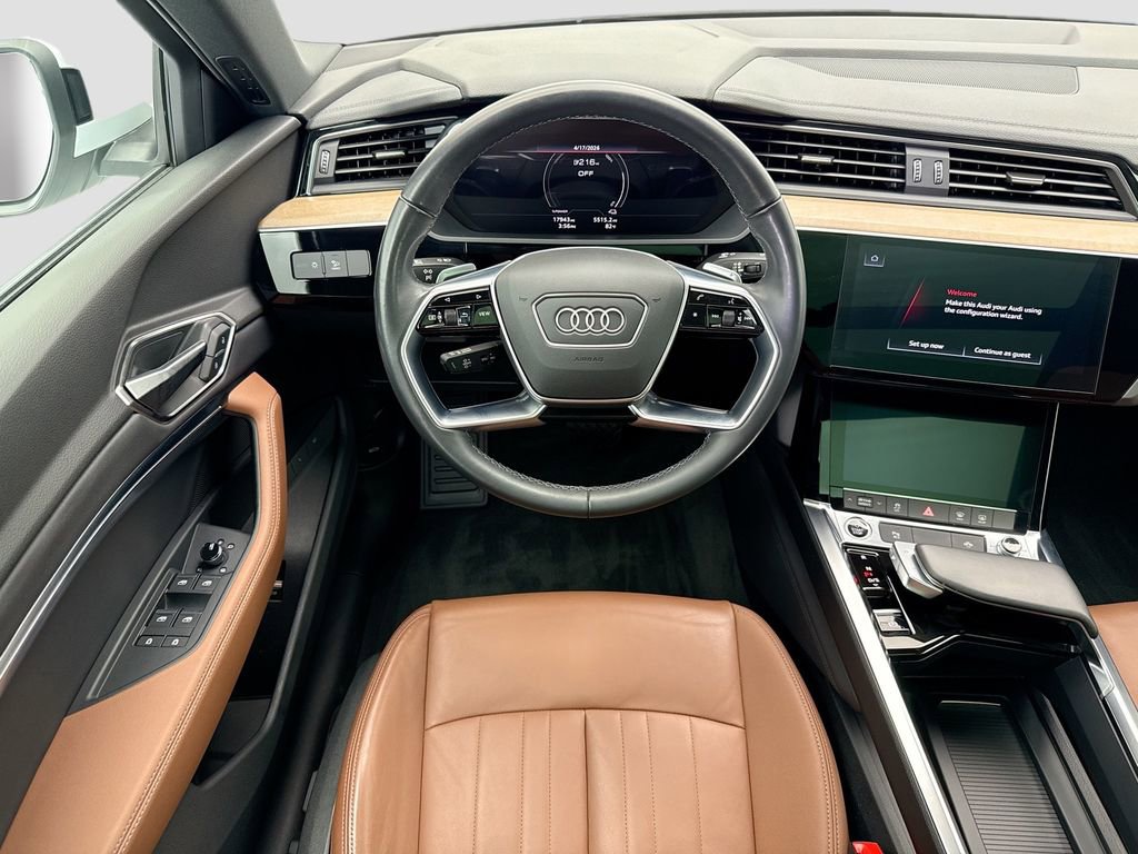 Used 2024 Audi Q8 e-tron Premium AWD/4WD image 10