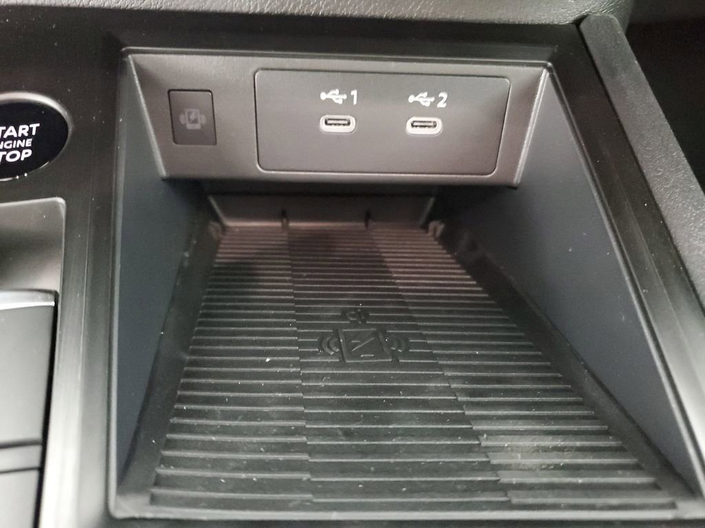 New 2026 Nissan Kicks SV w/ SV Premium Package image 19