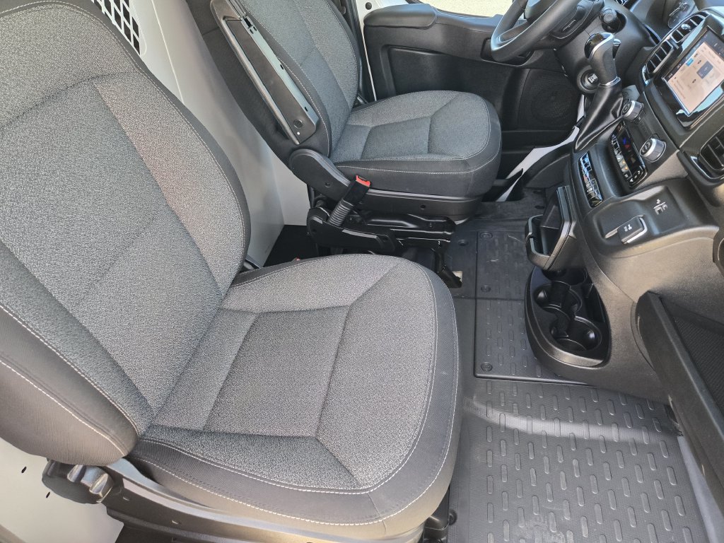 Used 2023 RAM ProMaster 2500 FWD image 14