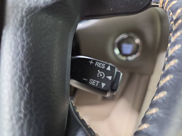 Used 2017 Lexus GX 460 Premium AWD/4WD image 25