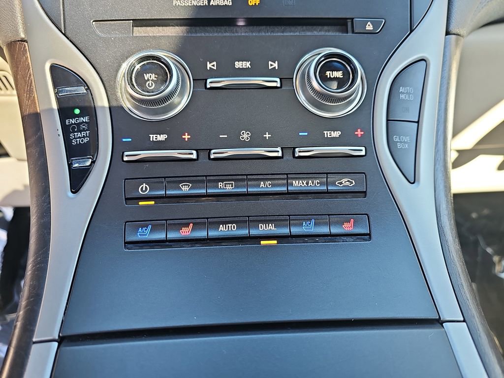 Used 2016 Lincoln MKX Reserve w/ Climate Package image 26