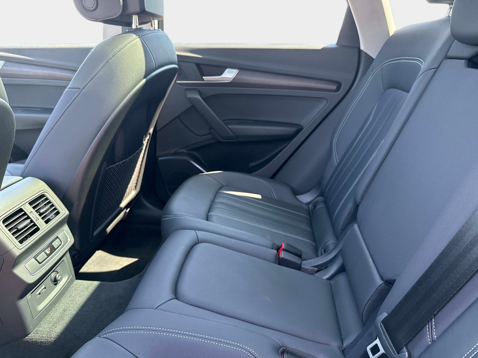 Used 2025 Audi Q5 2.0T Premium image 13