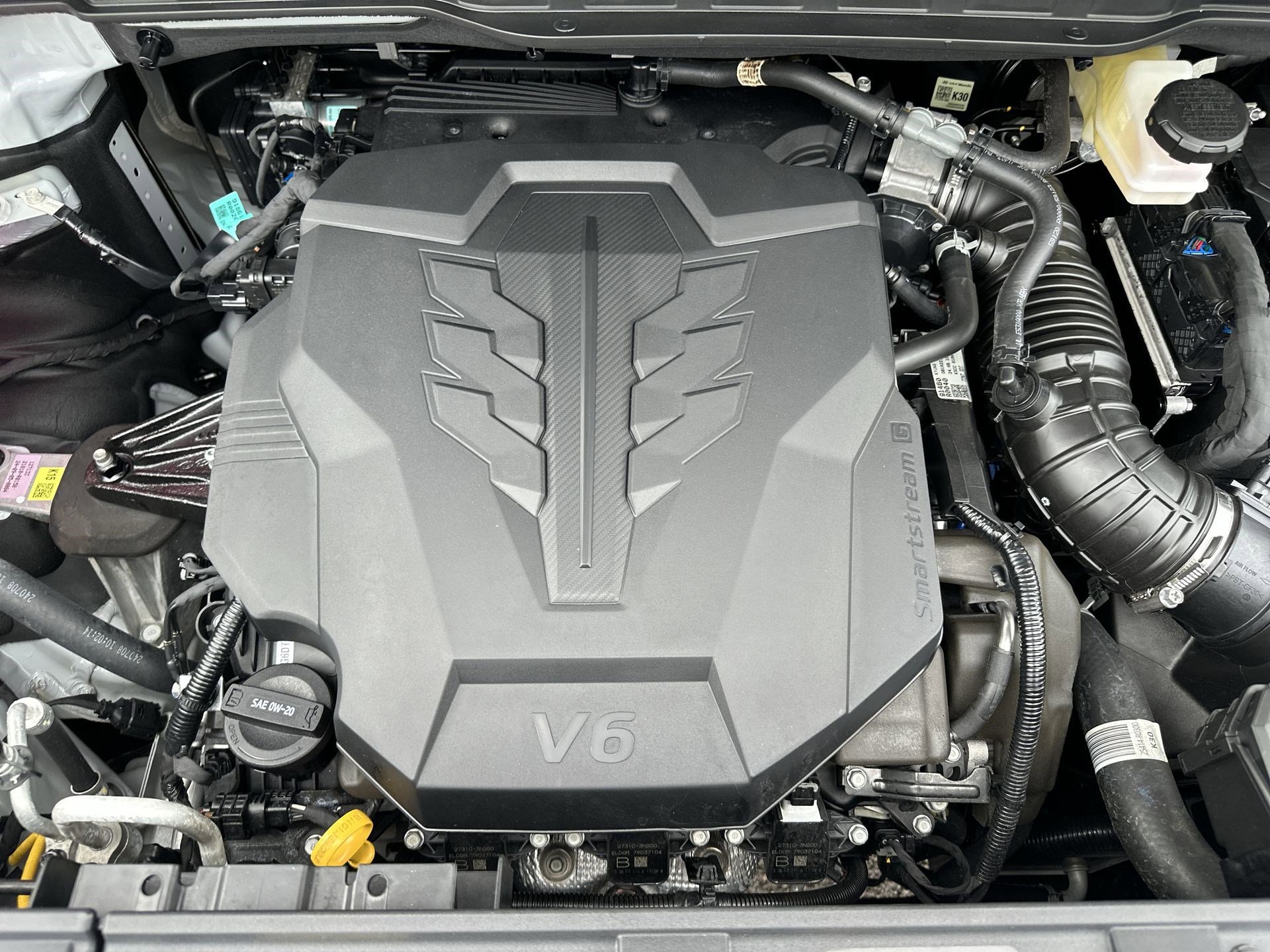 Certified 2025 Kia Carnival SX Prestige image 18