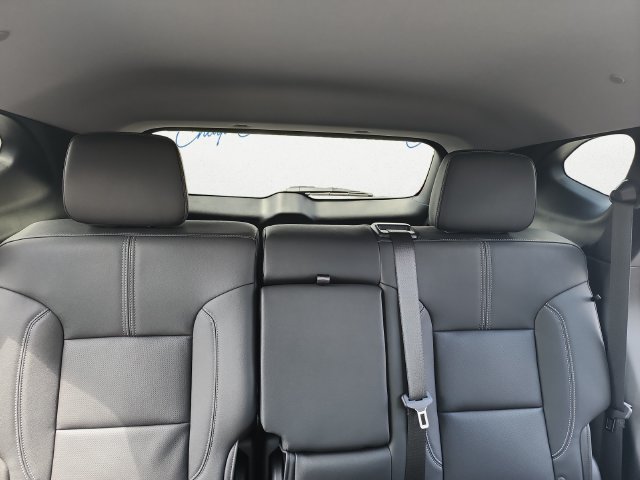 New 2026 Chevrolet Blazer LT w/ Sound & Technology Package FWD image 19