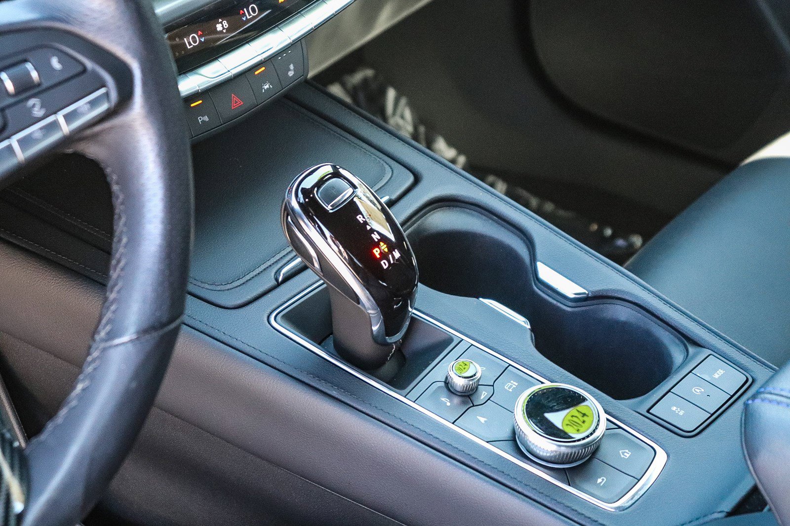 Used 2024 Cadillac XT4 Sport w/ Cold Weather Package image 25