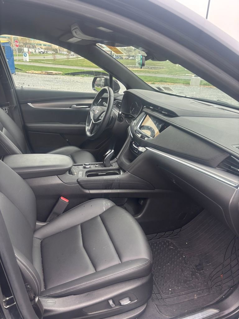 Used 2023 Cadillac XT5 Luxury image 15