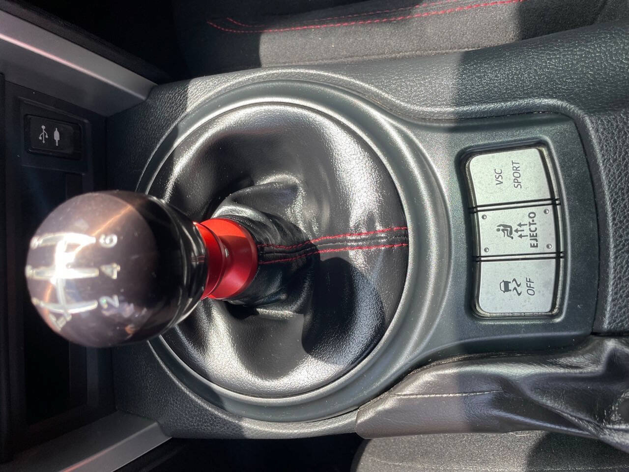 Used 2016 Scion FR-S RWD image 25