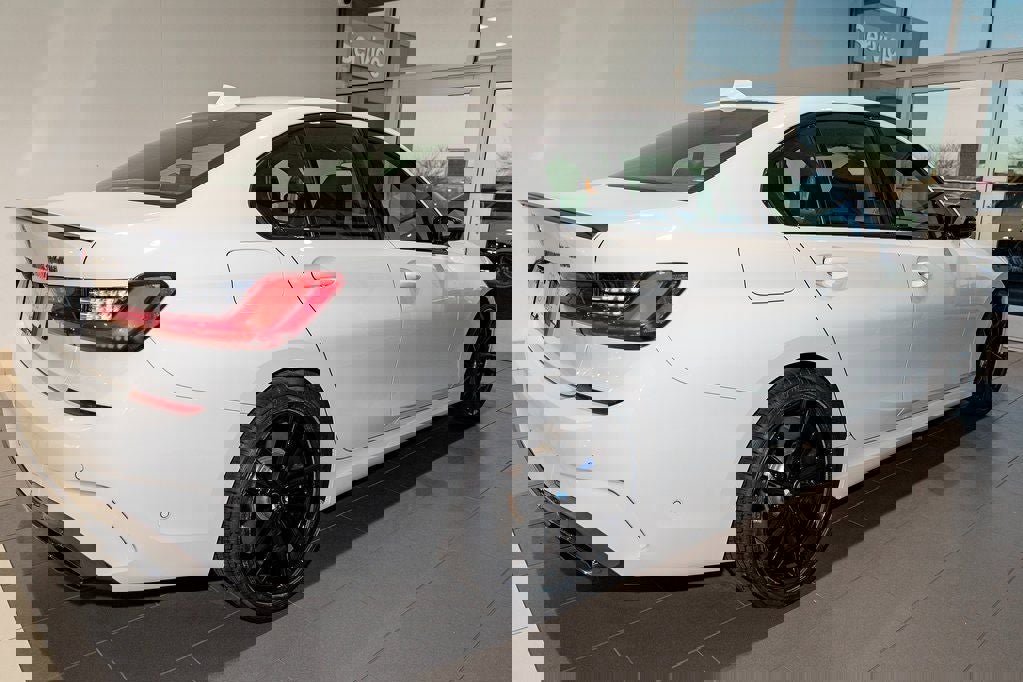 Used 2021 BMW M340i xDrive w/ Premium Package image 5