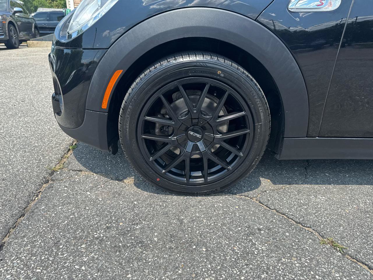 Used 2018 MINI Cooper S FWD image 16