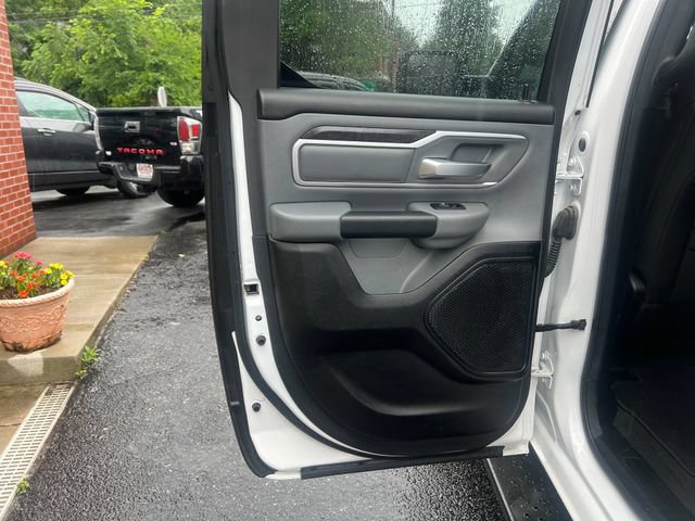 Used 2022 RAM 1500 Big Horn AWD/4WD image 25