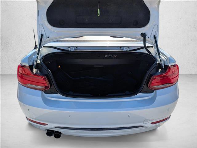 Used 2018 BMW 230i xDrive Convertible image 6