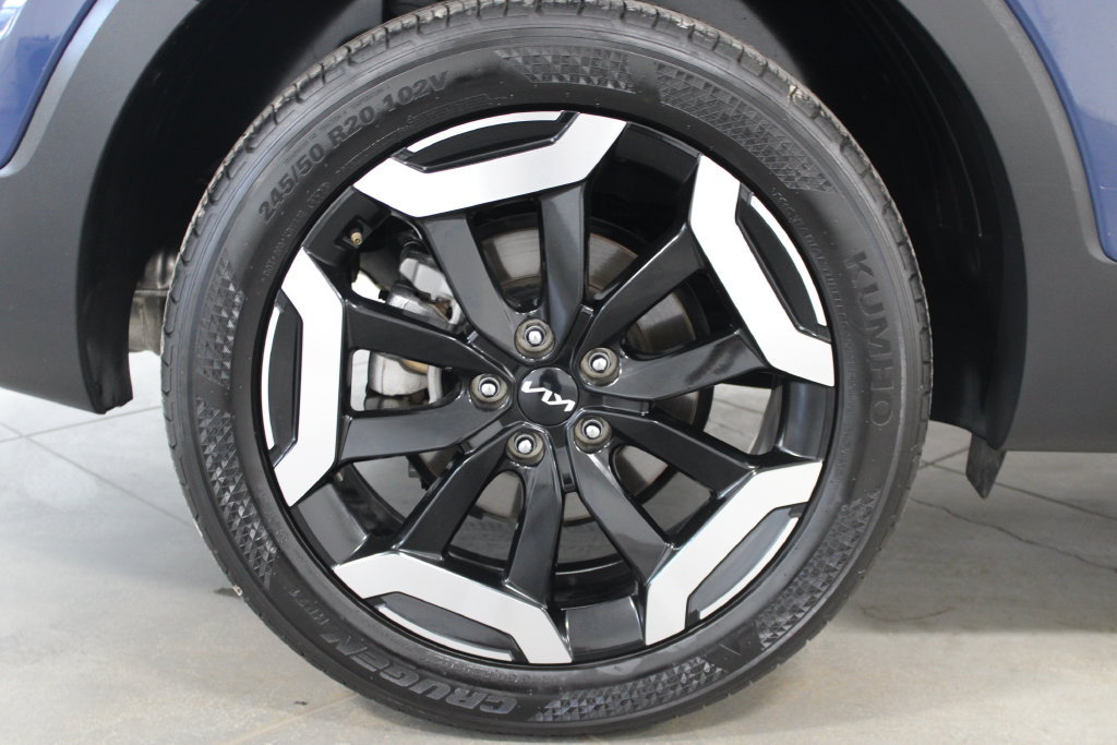 Used 2025 Kia Telluride S FWD image 46