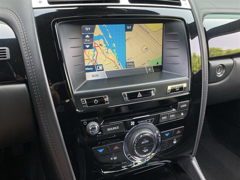 Used 2013 Jaguar XKR R RWD image 25