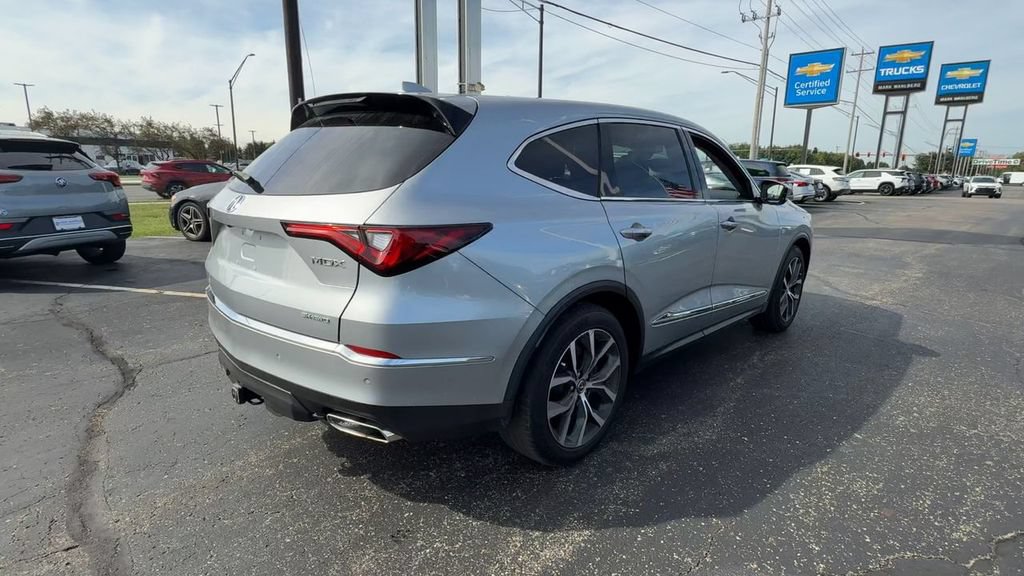 Used 2024 Acura MDX w/ Technology Package AWD/4WD image 8