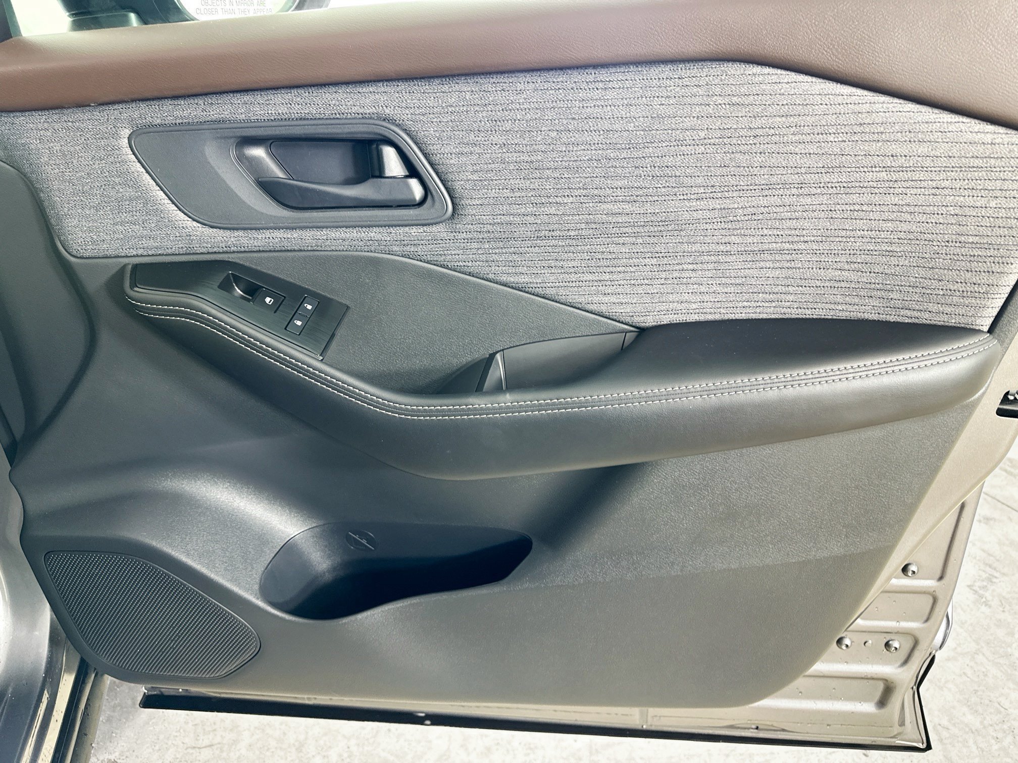 Used 2021 Nissan Rogue S FWD image 37