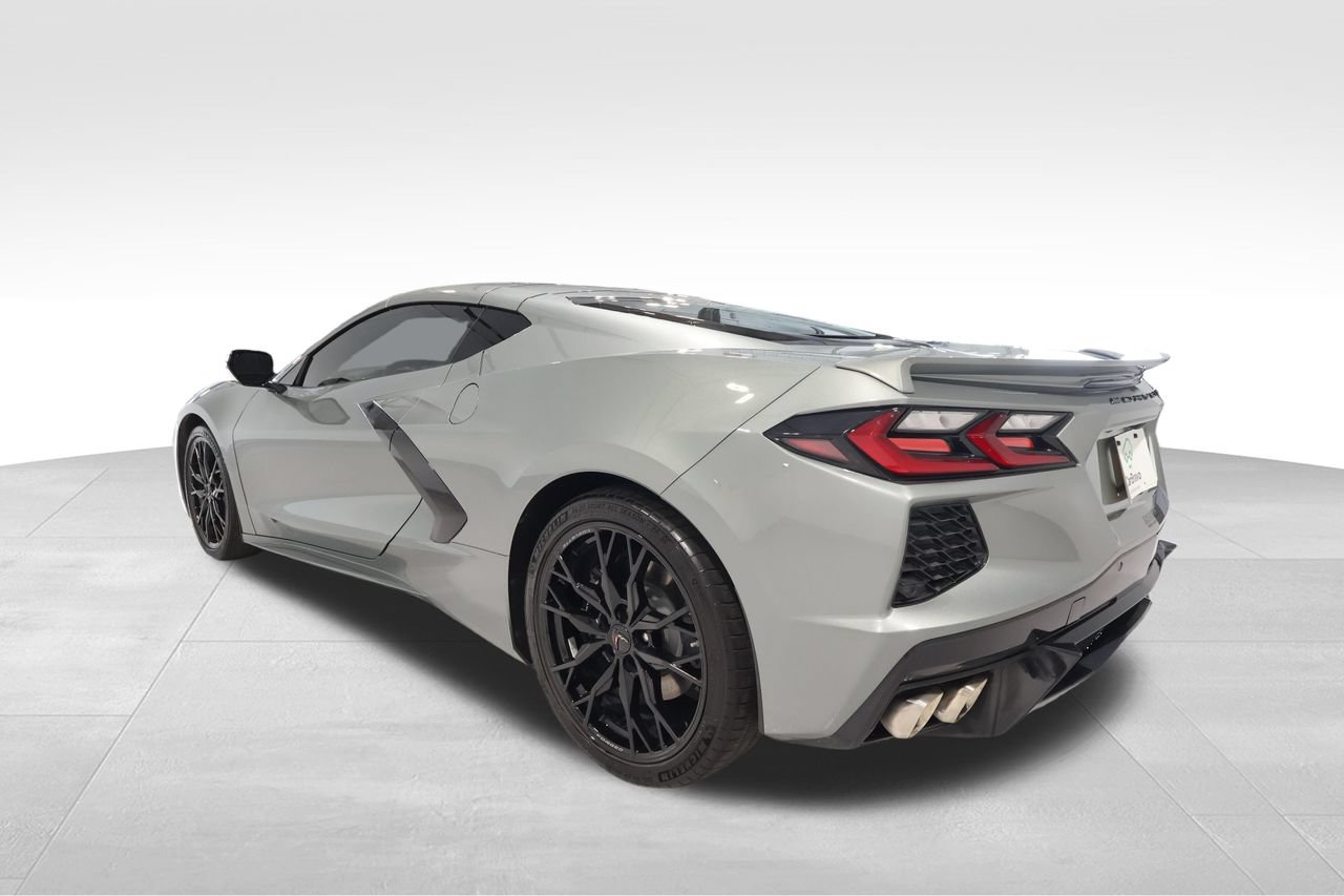 Used 2023 Chevrolet Corvette Stingray Coupe w/ 1LT RWD image 2