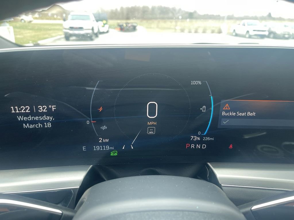 Certified 2024 Cadillac Lyriq Luxury image 22