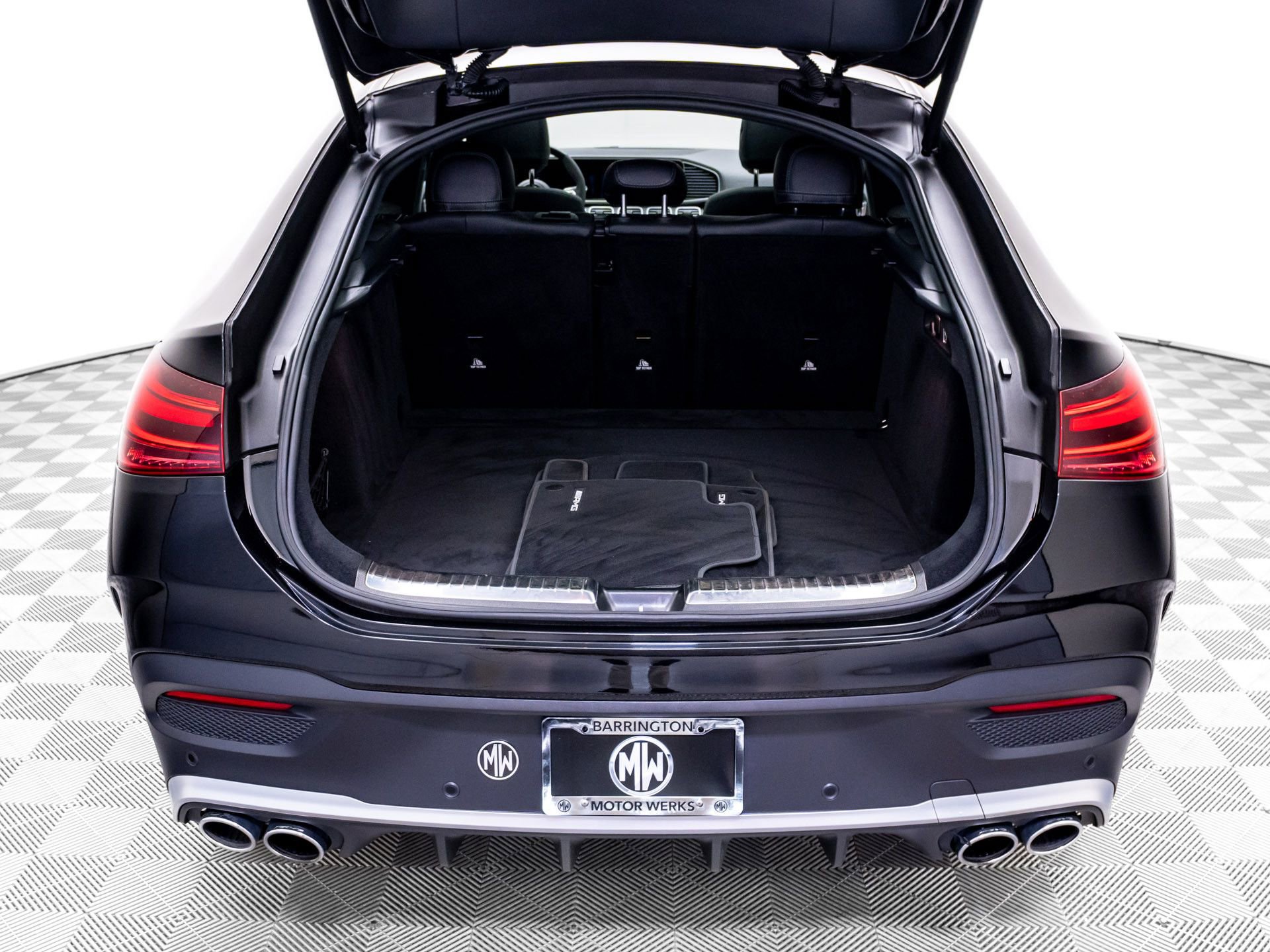 Used 2024 Mercedes-Benz GLE 53 AMG 4MATIC Coupe image 33