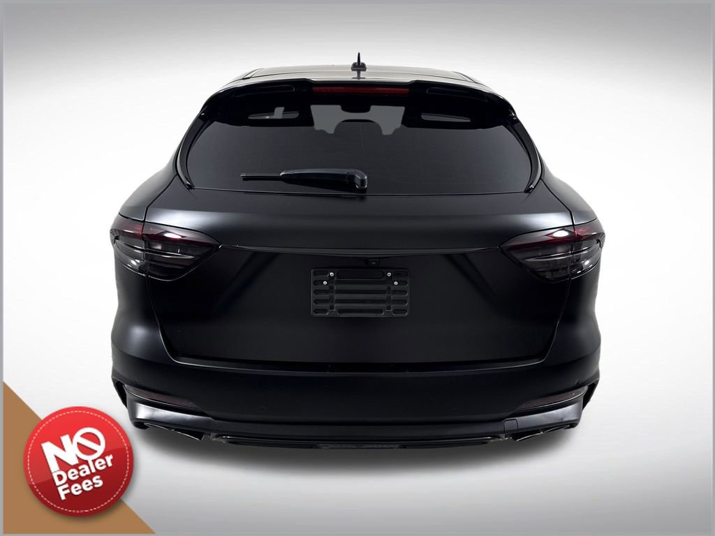 Used 2022 Maserati Levante GT image 4