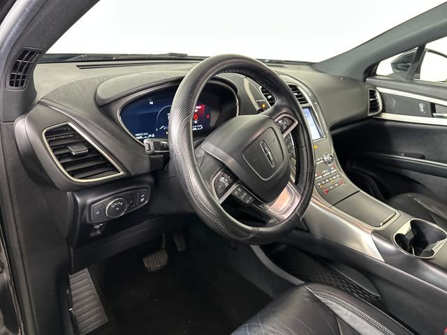 Used 2020 Lincoln Nautilus FWD w/ Equipment Group 101A image 13