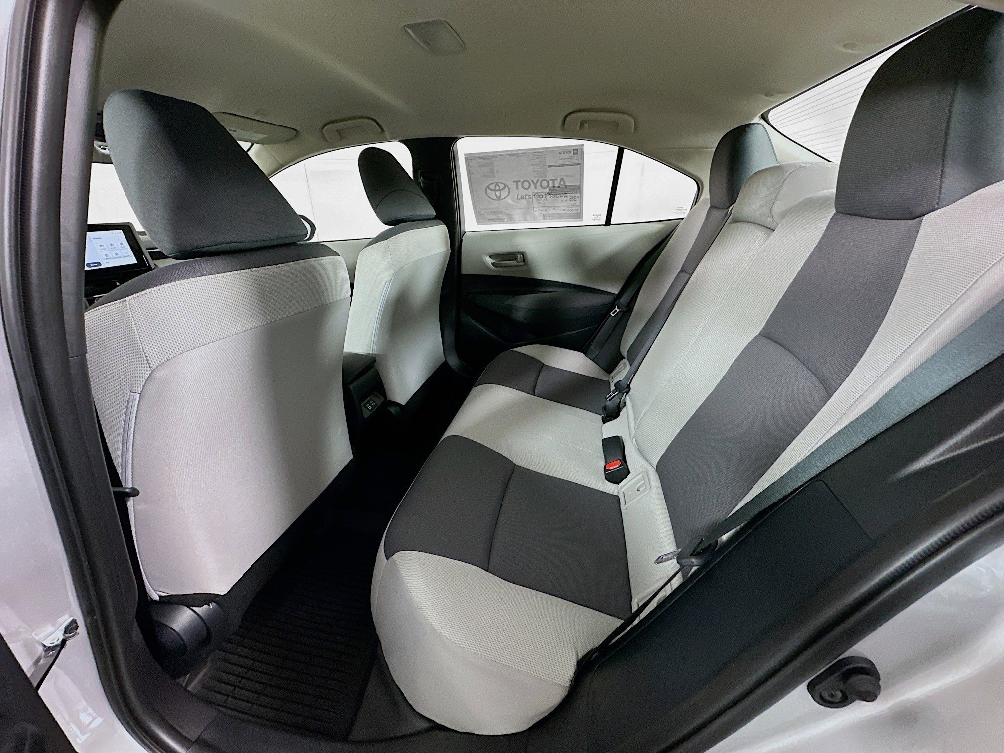 Used 2026 Toyota Corolla LE image 26