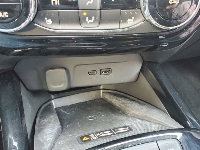 Certified 2024 Chevrolet Trax ACTIV w/ Sunroof Package image 31