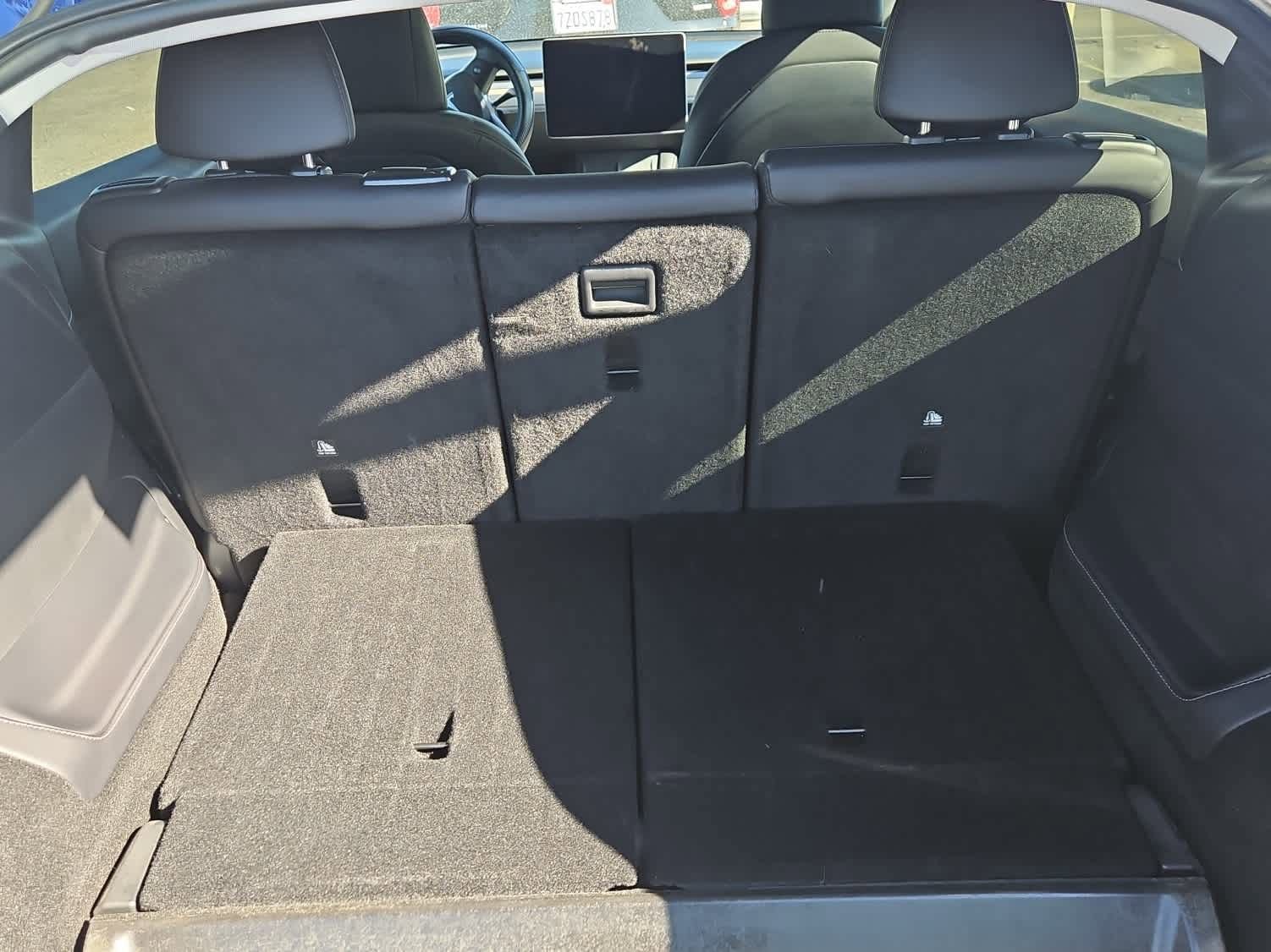 Used 2021 Tesla Model Y Long Range image 10