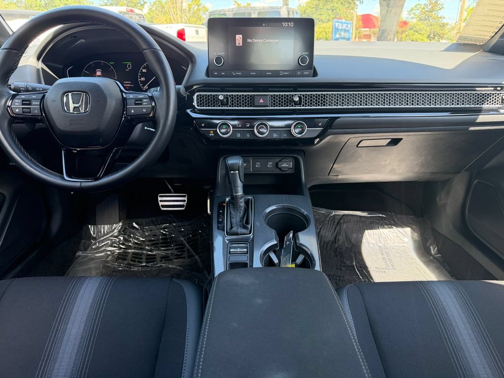 Used 2025 Honda Civic Sport image 12