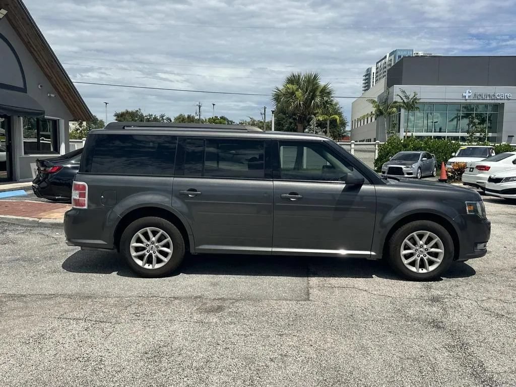 Used 2016 Ford Flex SE FWD image 6