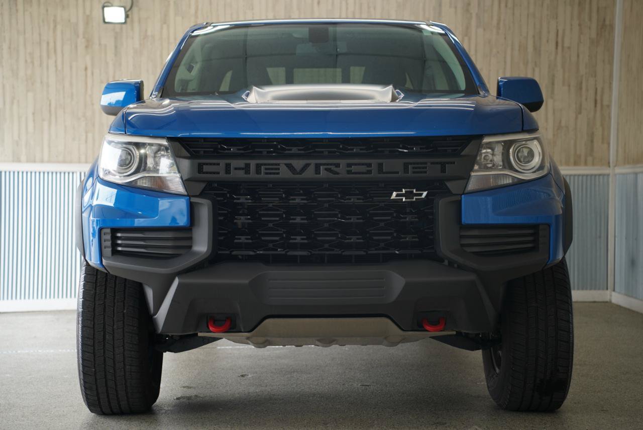 Used 2022 Chevrolet Colorado ZR2 AWD/4WD image 3