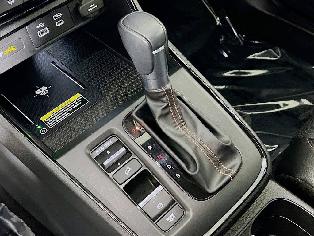 Used 2025 Honda CR-V Sport Touring image 17