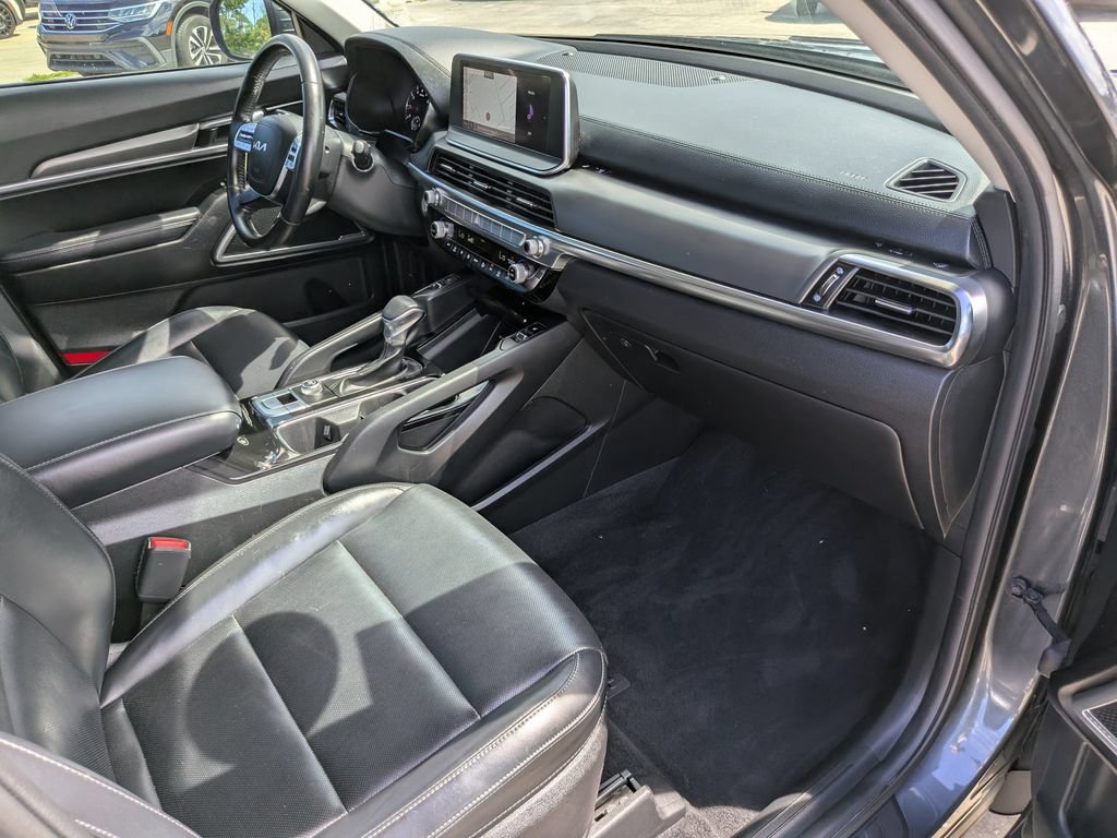 Certified 2022 Kia Telluride S FWD image 12