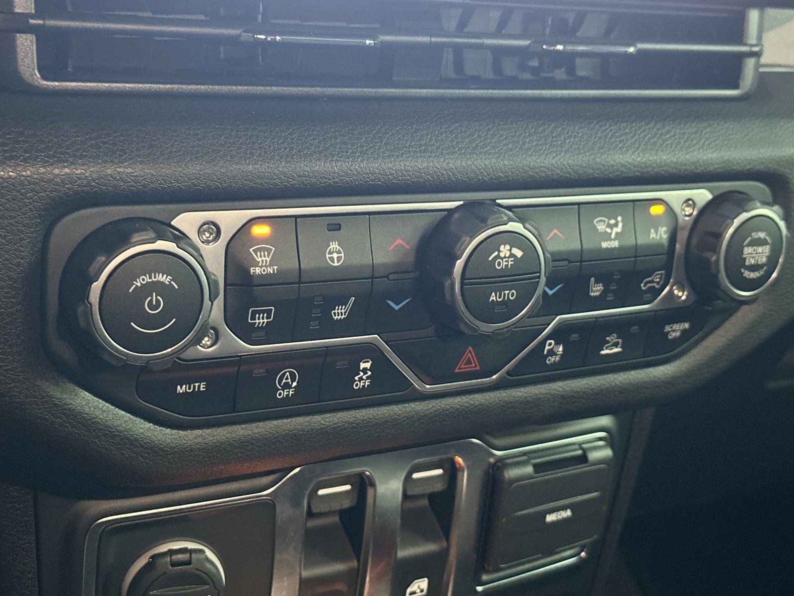 New 2025 Jeep Wrangler Willys image 19