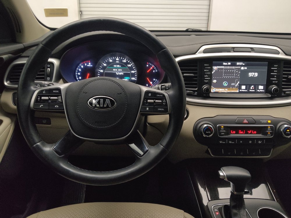 Used 2019 Kia Sorento EX w/ EX Touring Package FWD image 22