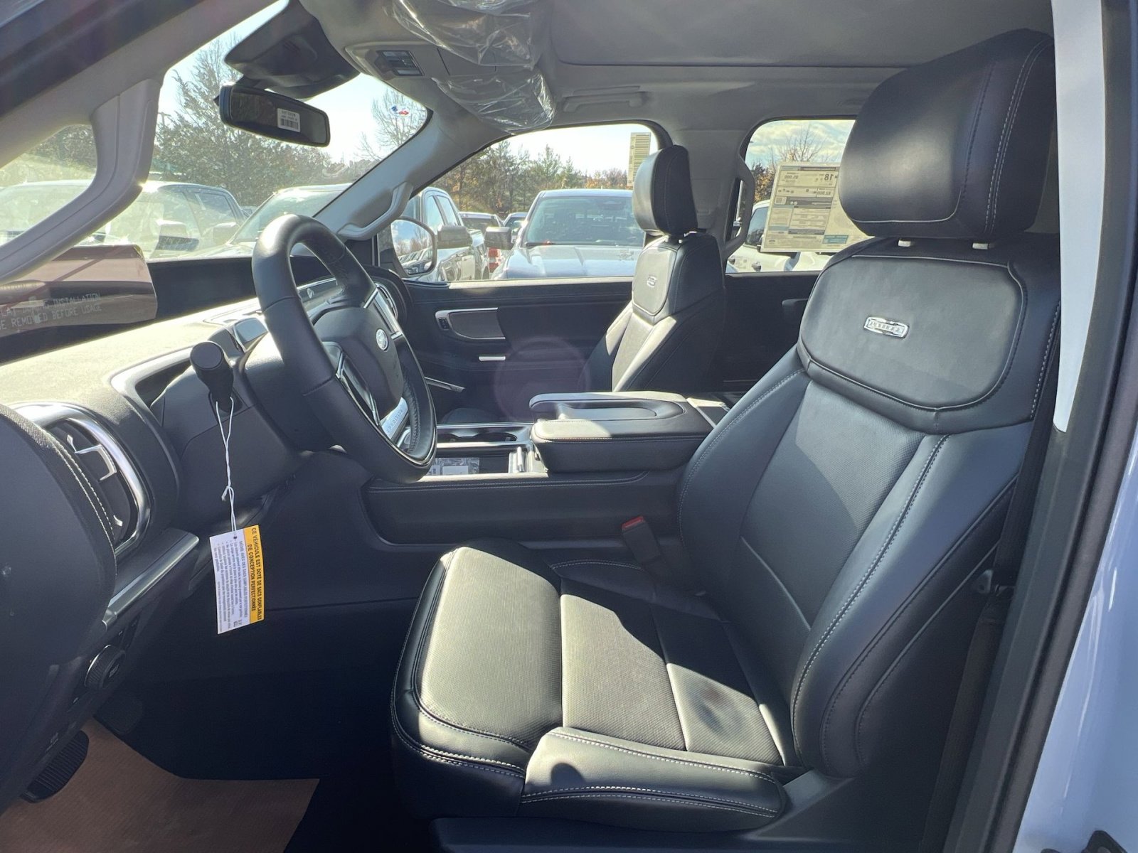 New 2025 Ford Expedition Platinum w/ Driver's Package image 13