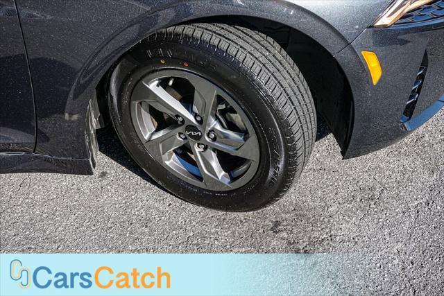 Used 2022 Kia K5 LXS image 17