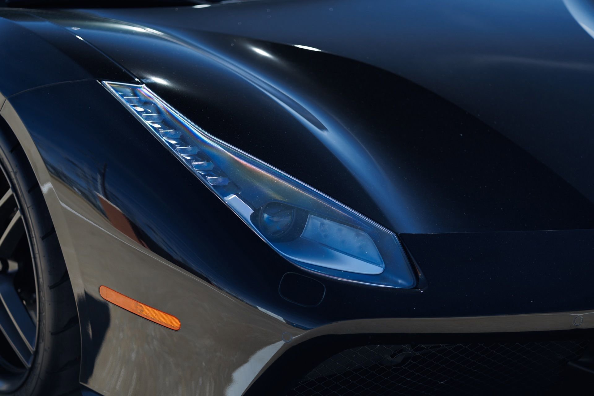 Used 2017 Ferrari 488 GTB image 29