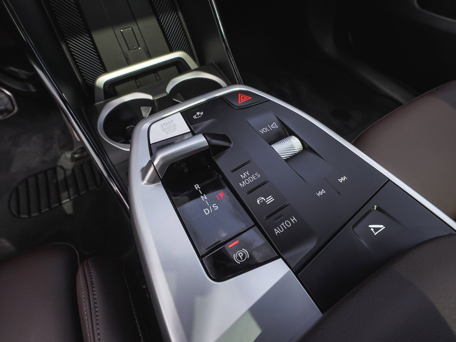 Used 2025 BMW X2 xDrive28i image 24