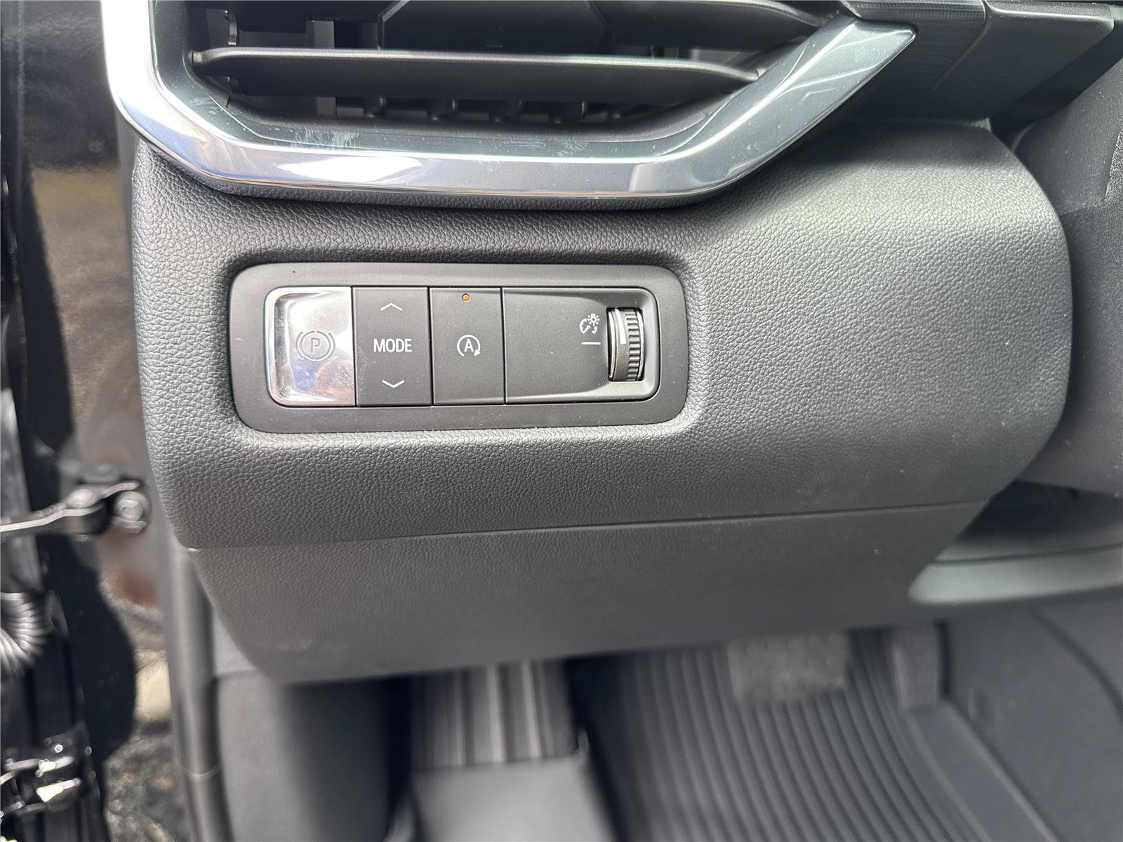 New 2026 GMC Acadia Elevation w/ Elevation Premium Package FWD image 19