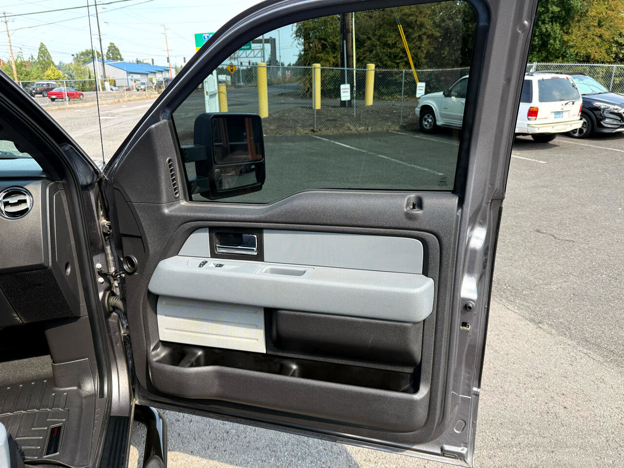 Used 2013 Ford F150 XLT image 15