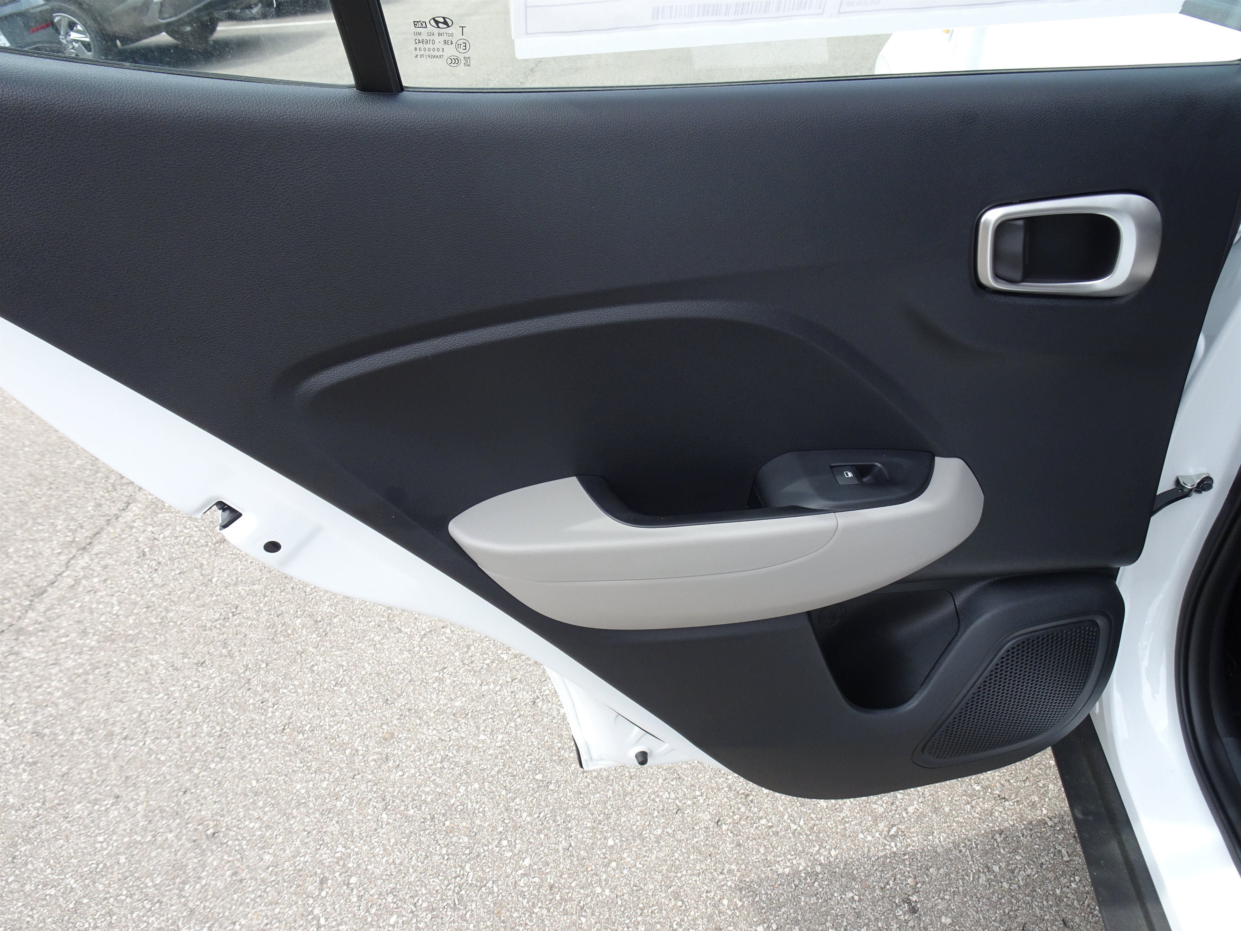 New 2026 Hyundai Venue SEL FWD image 15
