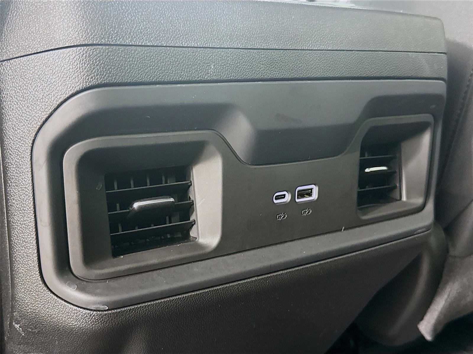 Used 2025 Chevrolet Silverado 1500 RST w/ Convenience Package II image 27